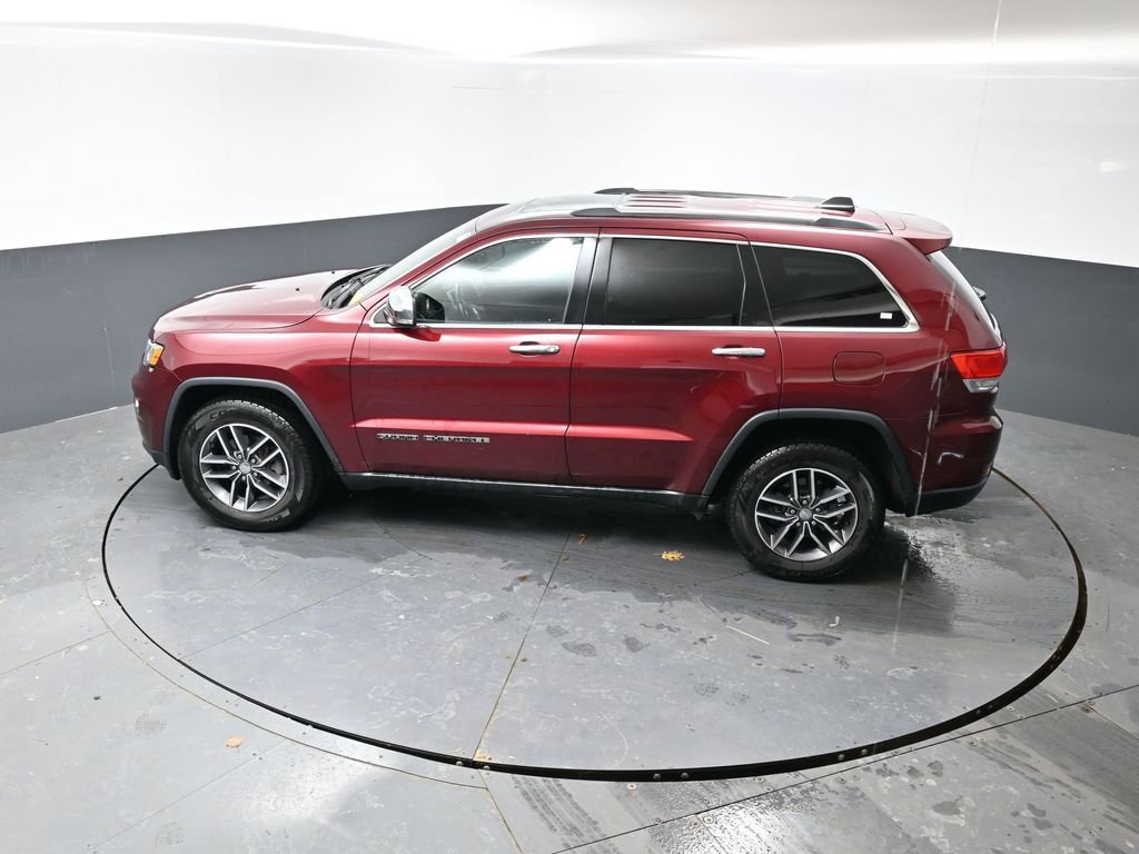 Used 2018 Jeep Grand Cherokee Limited w/ Trailer Tow Group IV image 46