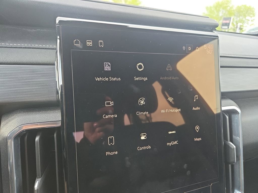 Used 2024 GMC Acadia Elevation image 23