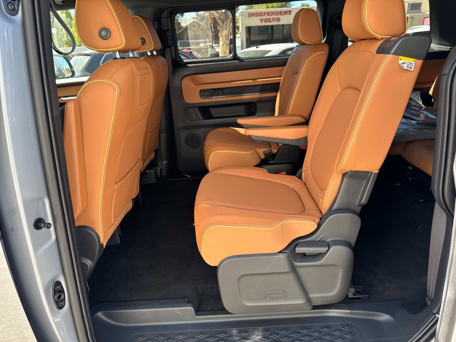 New 2025 Volkswagen ID. Buzz Pro S Plus image 11