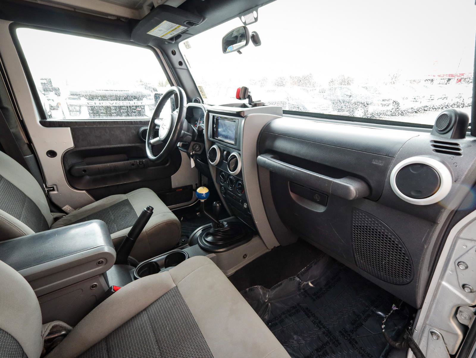 Used 2010 Jeep Wrangler Sahara image 19