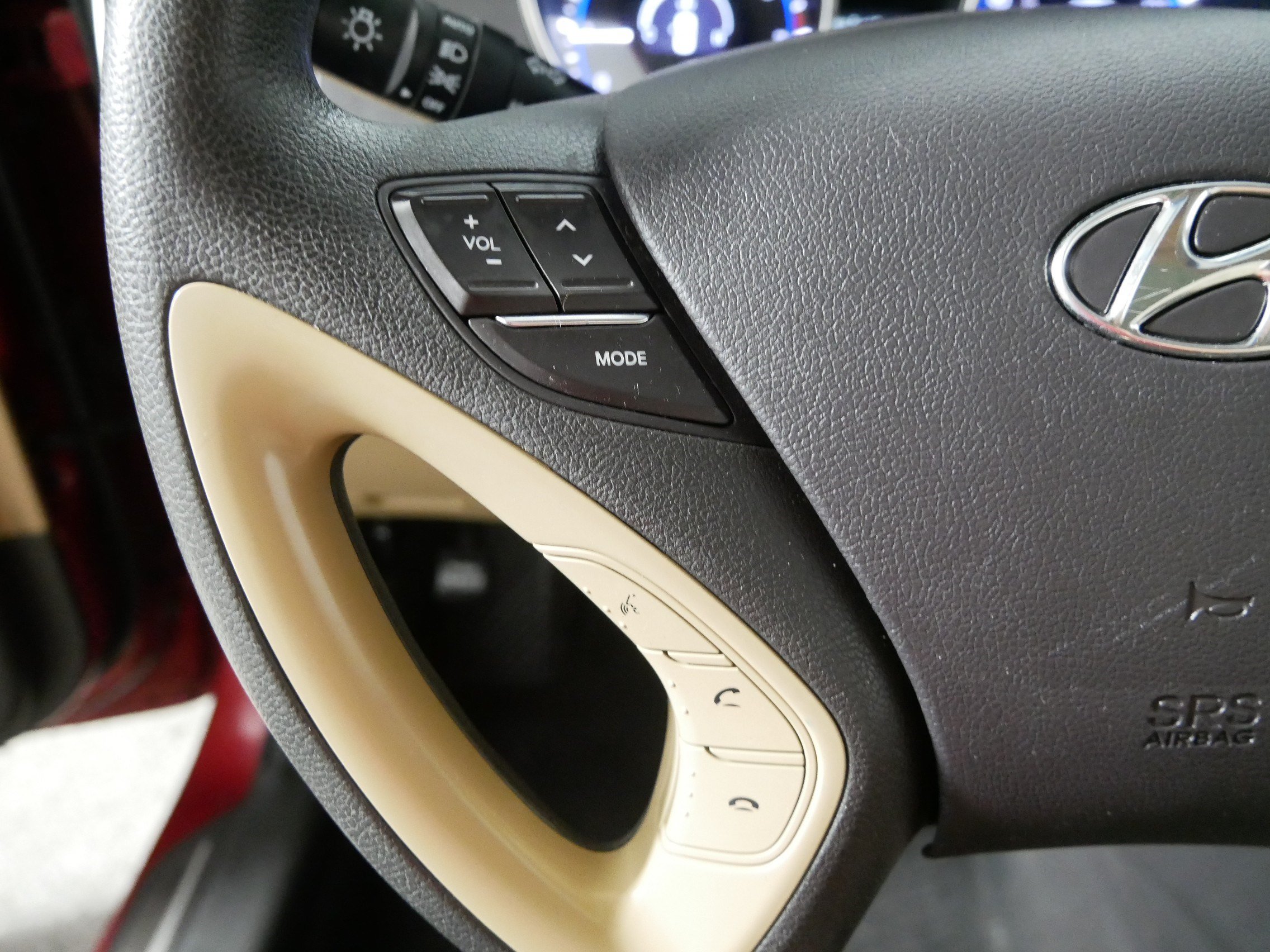 Used 2013 Hyundai Sonata Limited w/ Premium Pkg FWD image 27