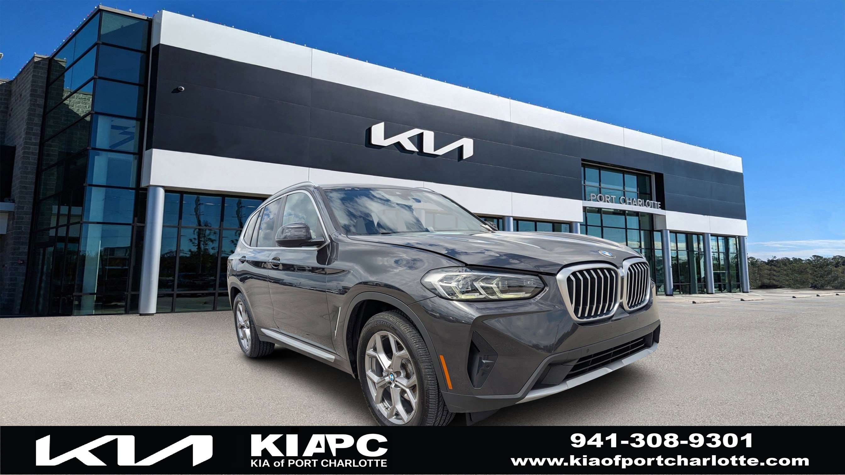 Used 2022 BMW X3 xDrive30i w/ Premium Package 2