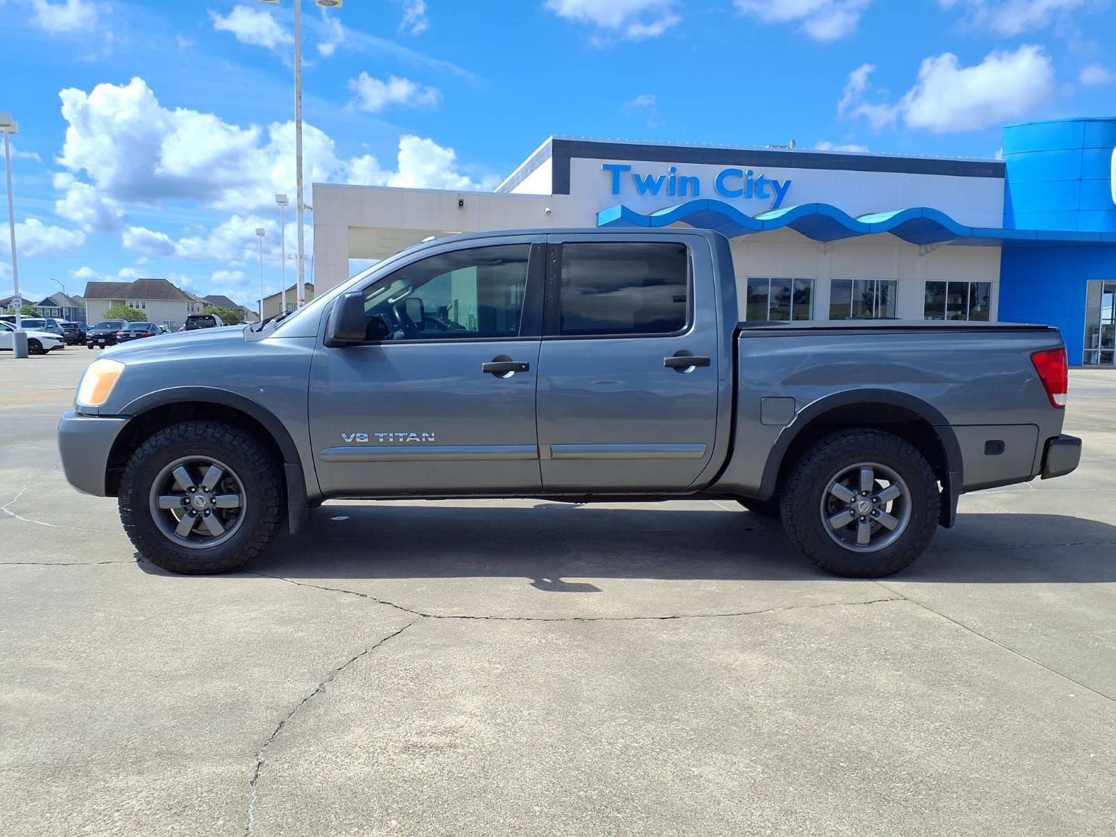 Used 2013 Nissan Titan PRO-4X w/ Pro-4x Premium Utility Pkg AWD/4WD image 8
