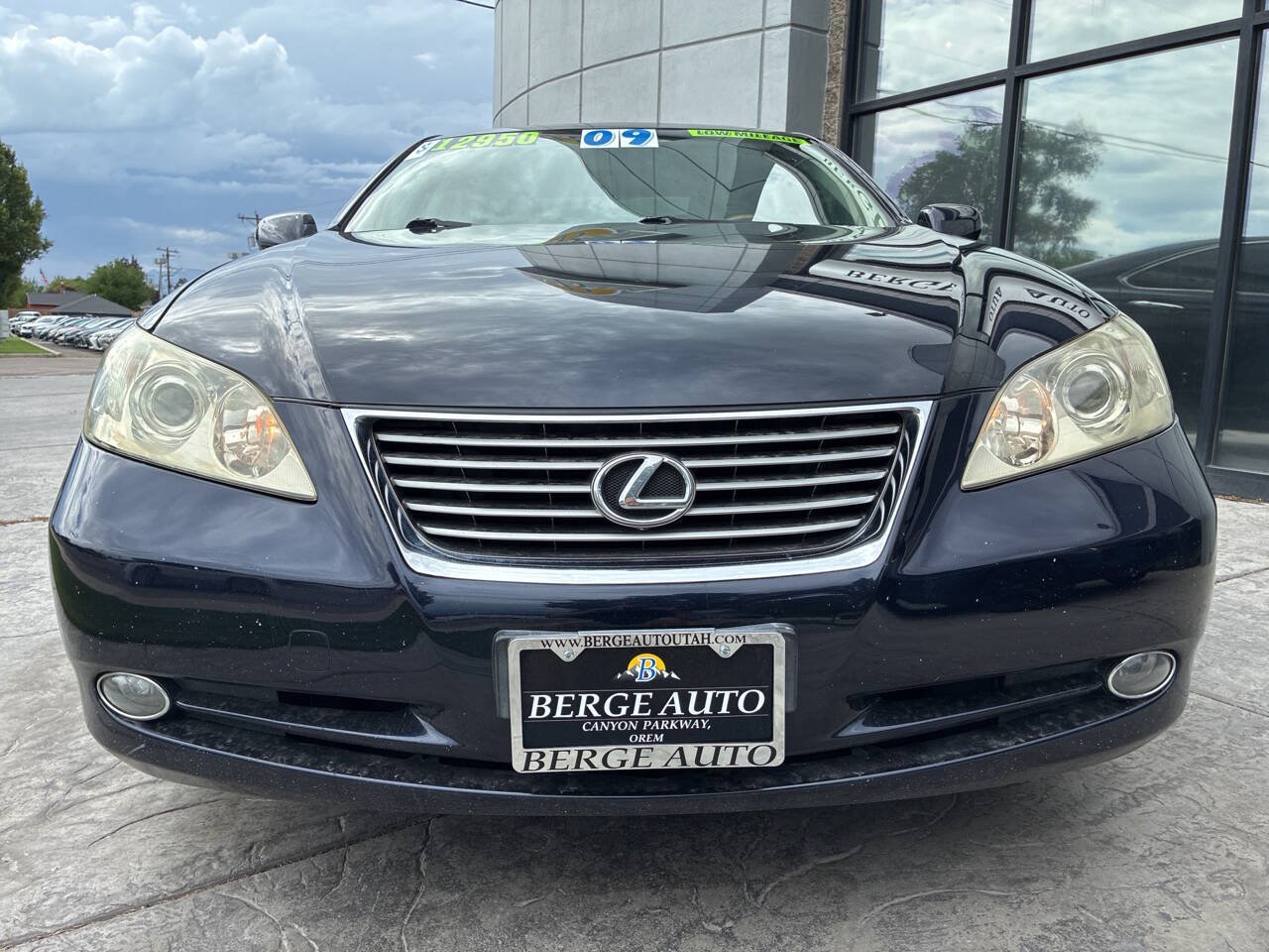 Used 2009 Lexus ES 350 w/ Premium Pkg Plus FWD image 2