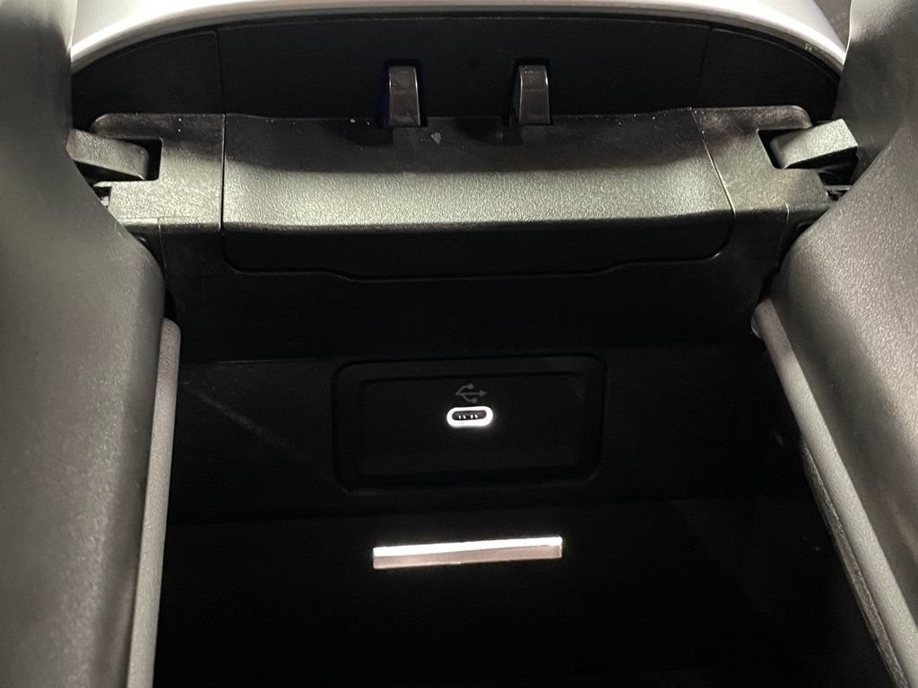 Used 2025 Mercedes-Benz C 36 AMG S image 42