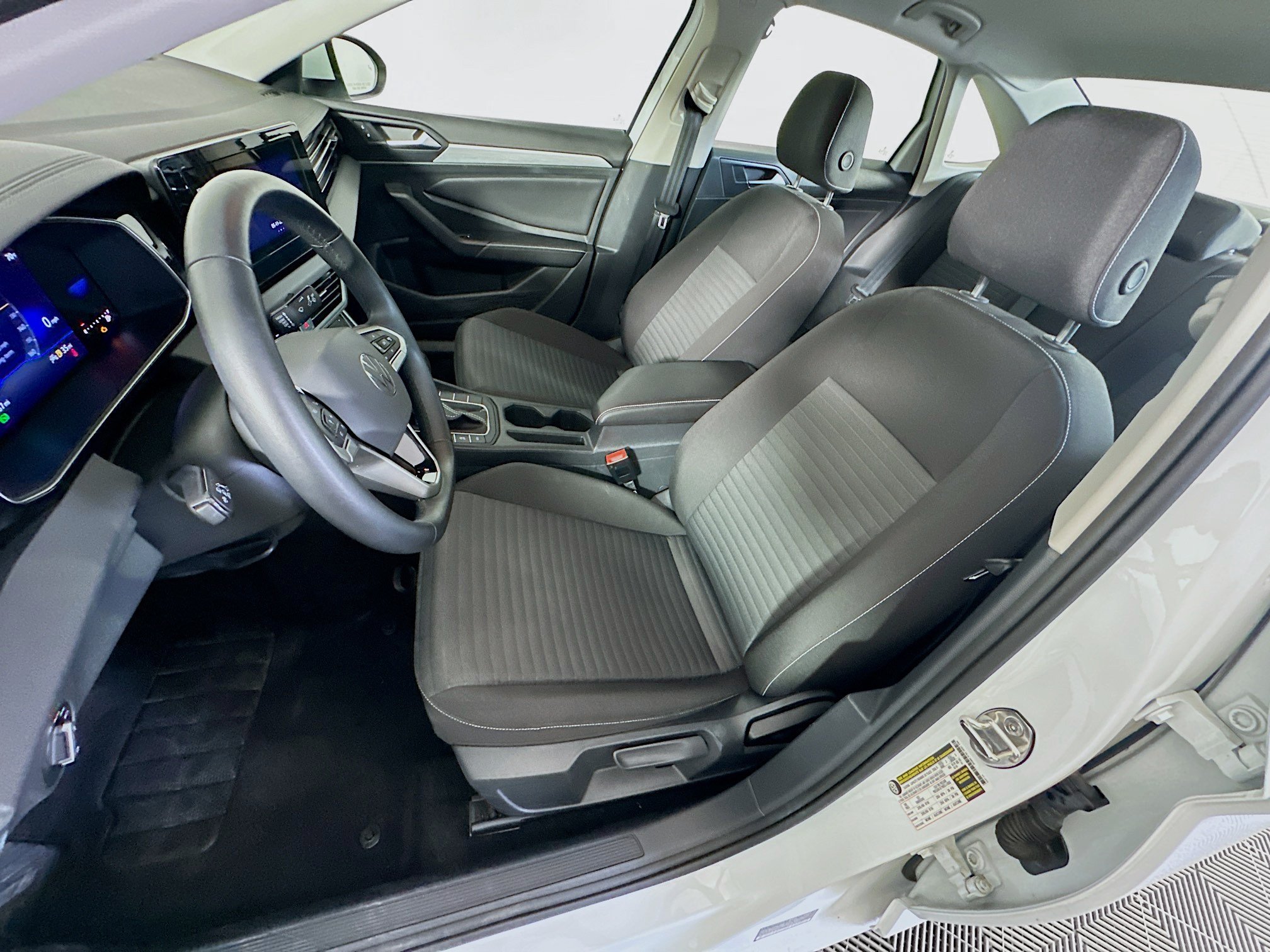 Used 2025 Volkswagen Jetta S FWD image 13