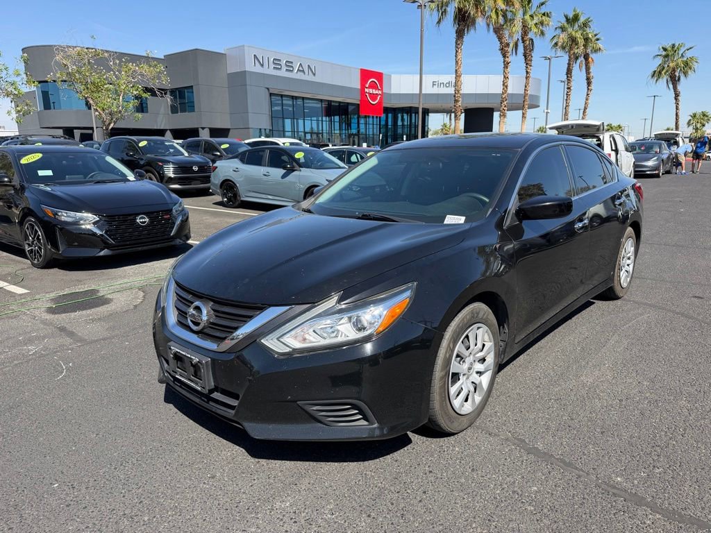 Used 2016 Nissan Altima 2.5 S w/ Power Driver Seat Package FWD image 1