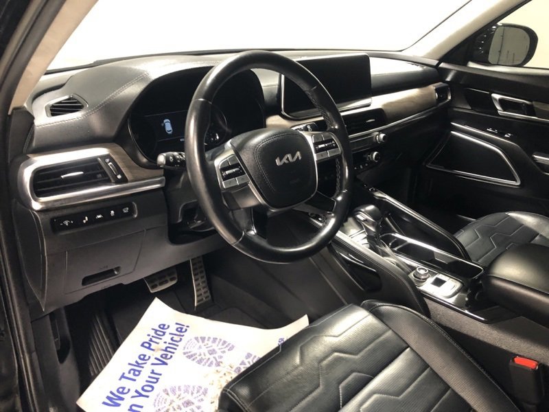 Used 2022 Kia Telluride SX w/ SX Prestige Package image 21