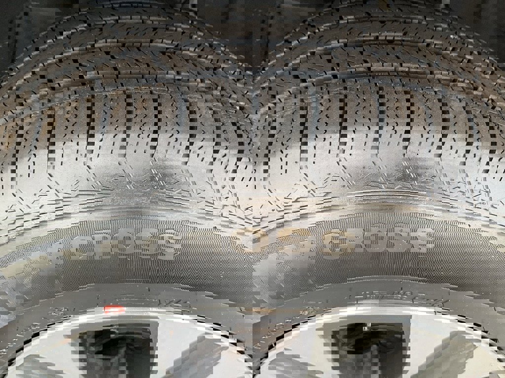 Used 2024 Toyota Highlander XLE image 26