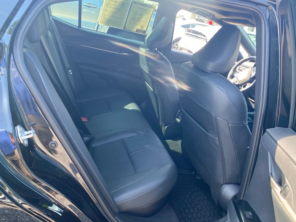 Used 2025 Toyota Camry XSE FWD image 17