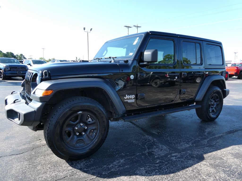 Used 2018 Jeep Wrangler Unlimited Sport AWD/4WD image 10