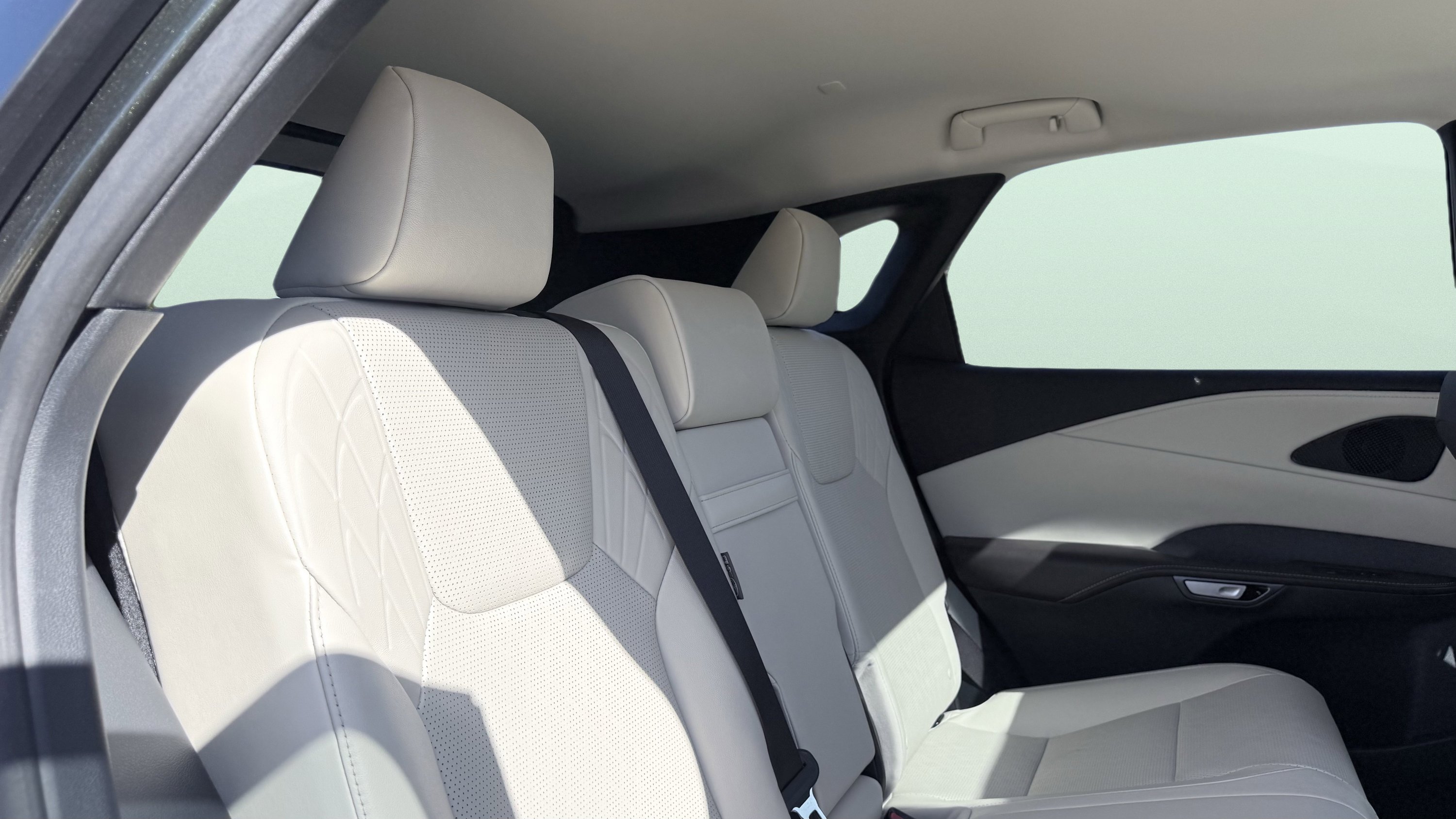 Used 2026 Lexus RX 350 Premium Plus w/ Accessory Package (Z1) FWD image 43