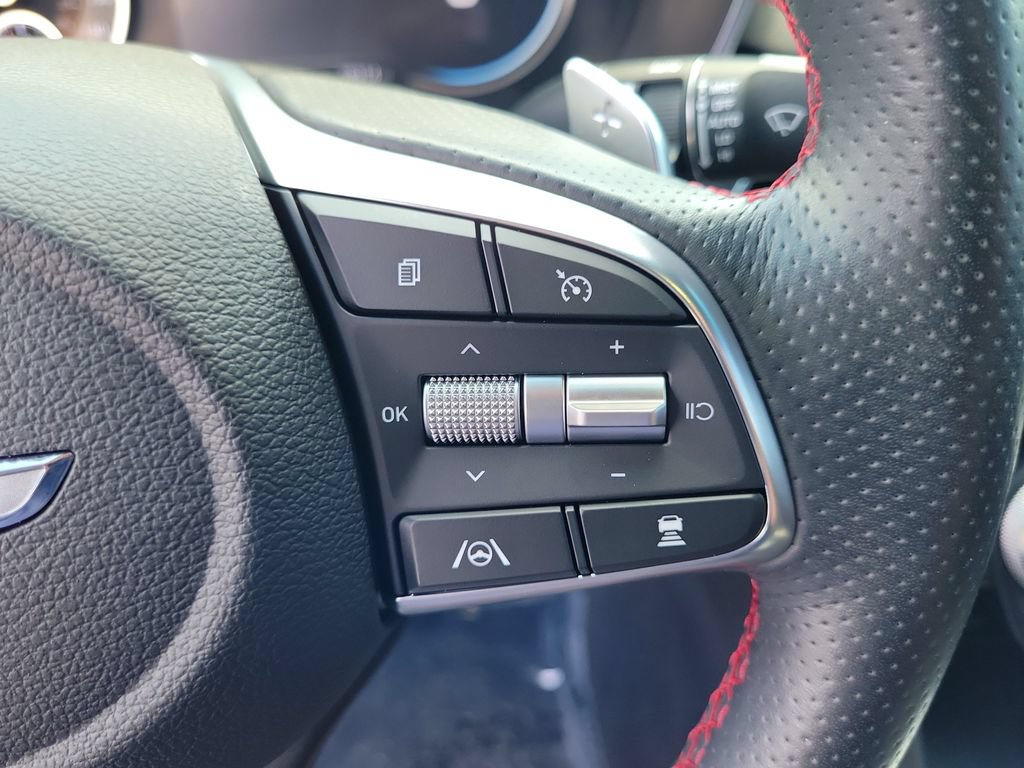 Used 2022 Genesis G70 3.3T w/ Sport Advanced Package RWD image 18