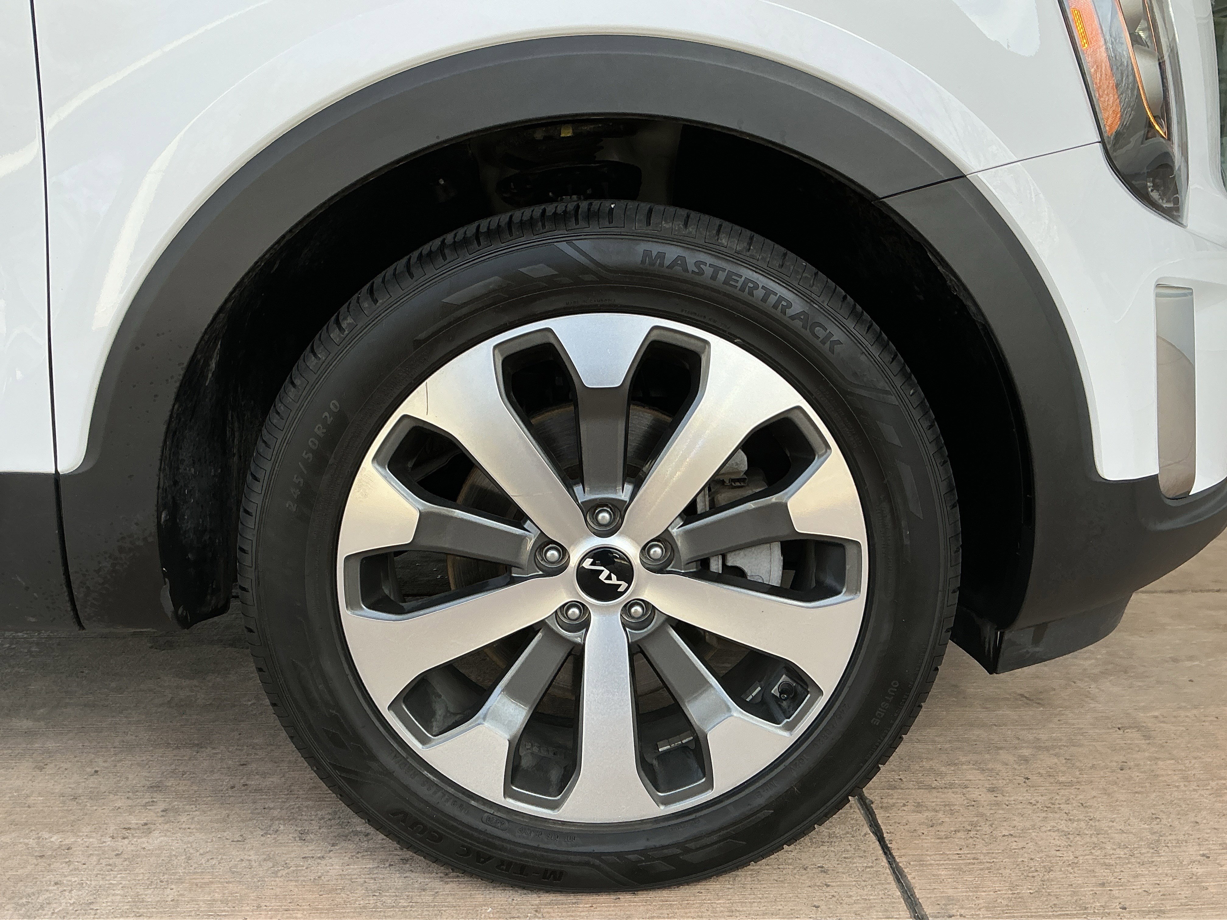 Used 2022 Kia Telluride EX w/ EX Premium Package image 28