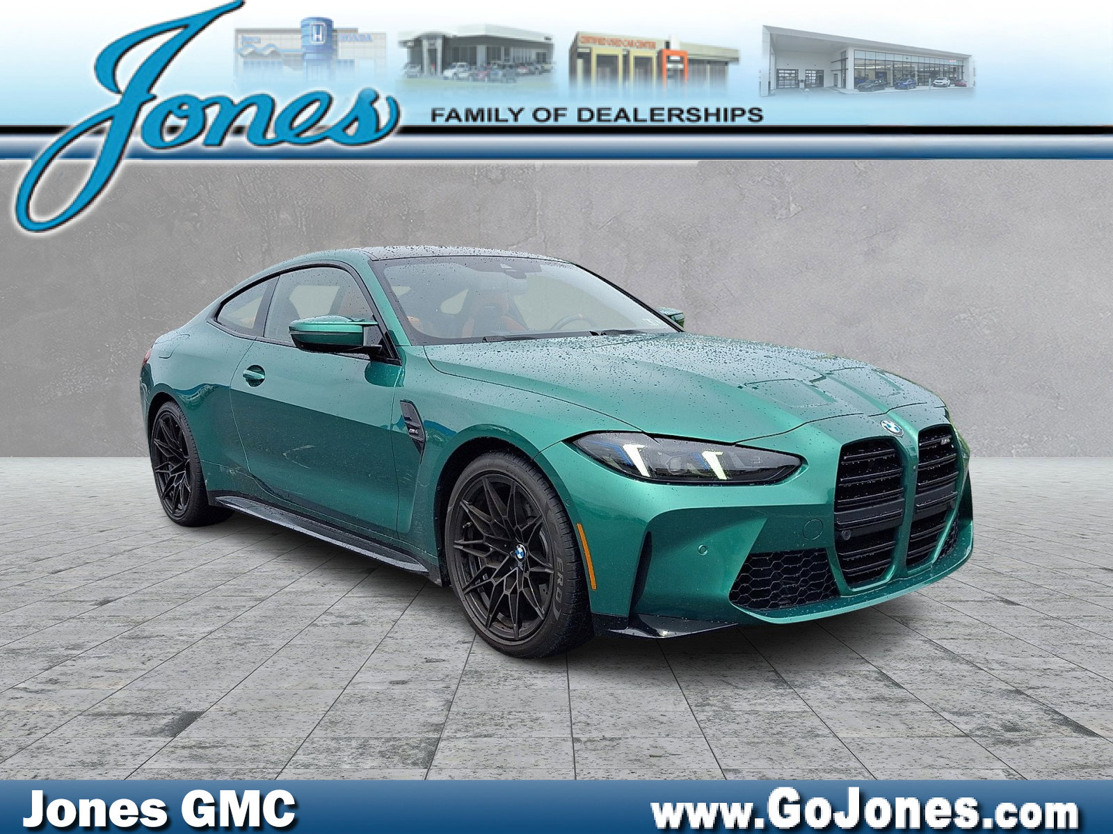 Used 2025 BMW M4 Coupe w/ Executive Package RWD image 1