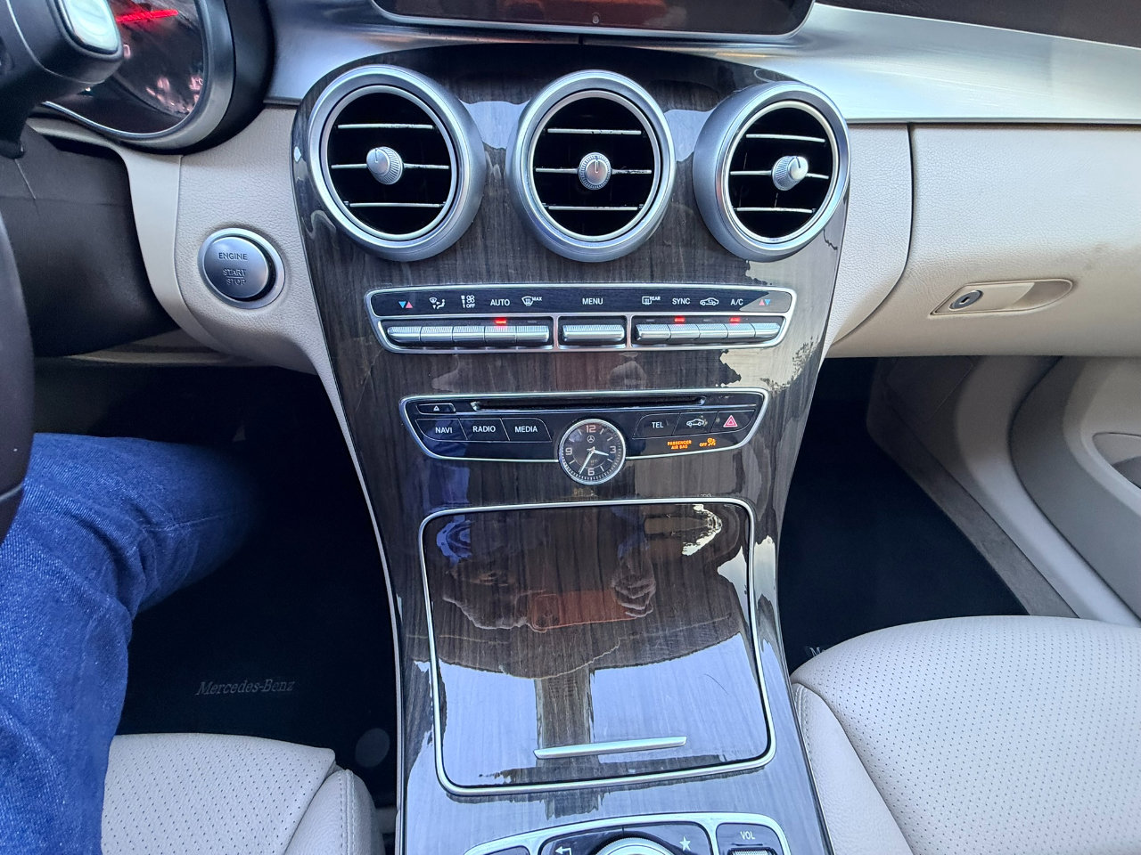 Used 2017 Mercedes-Benz C 300 Sedan image 21