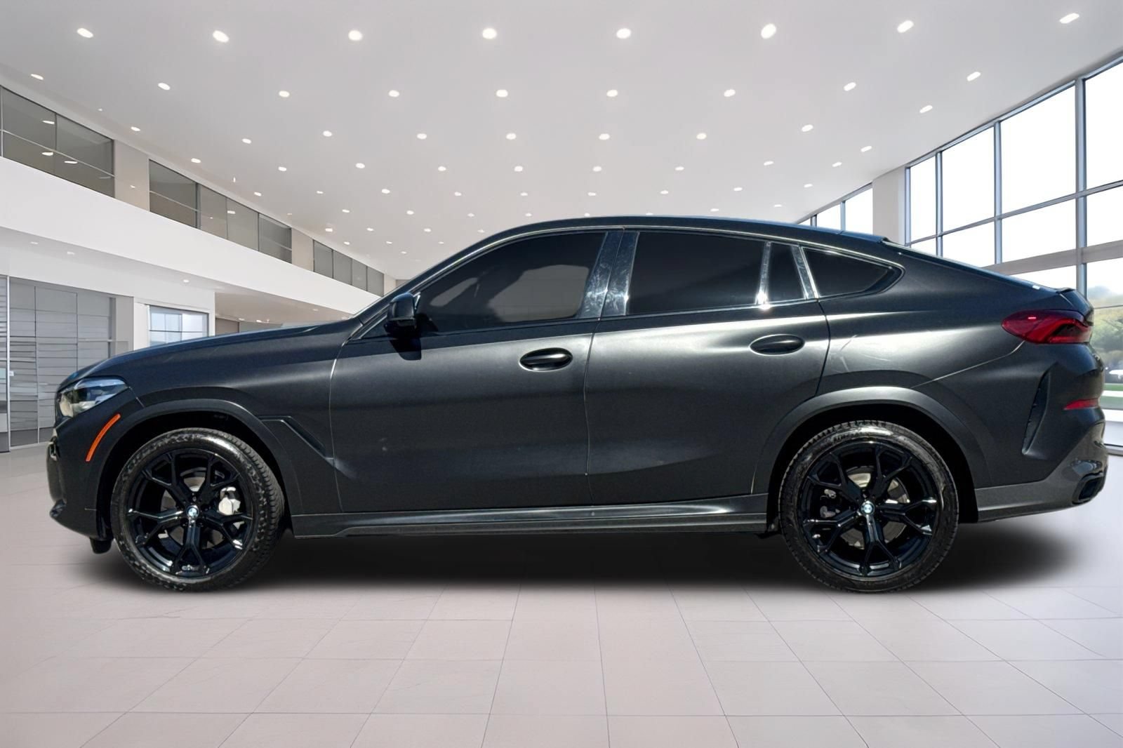 Used 2020 BMW X6 sDrive40i w/ M Sport Package RWD image 7
