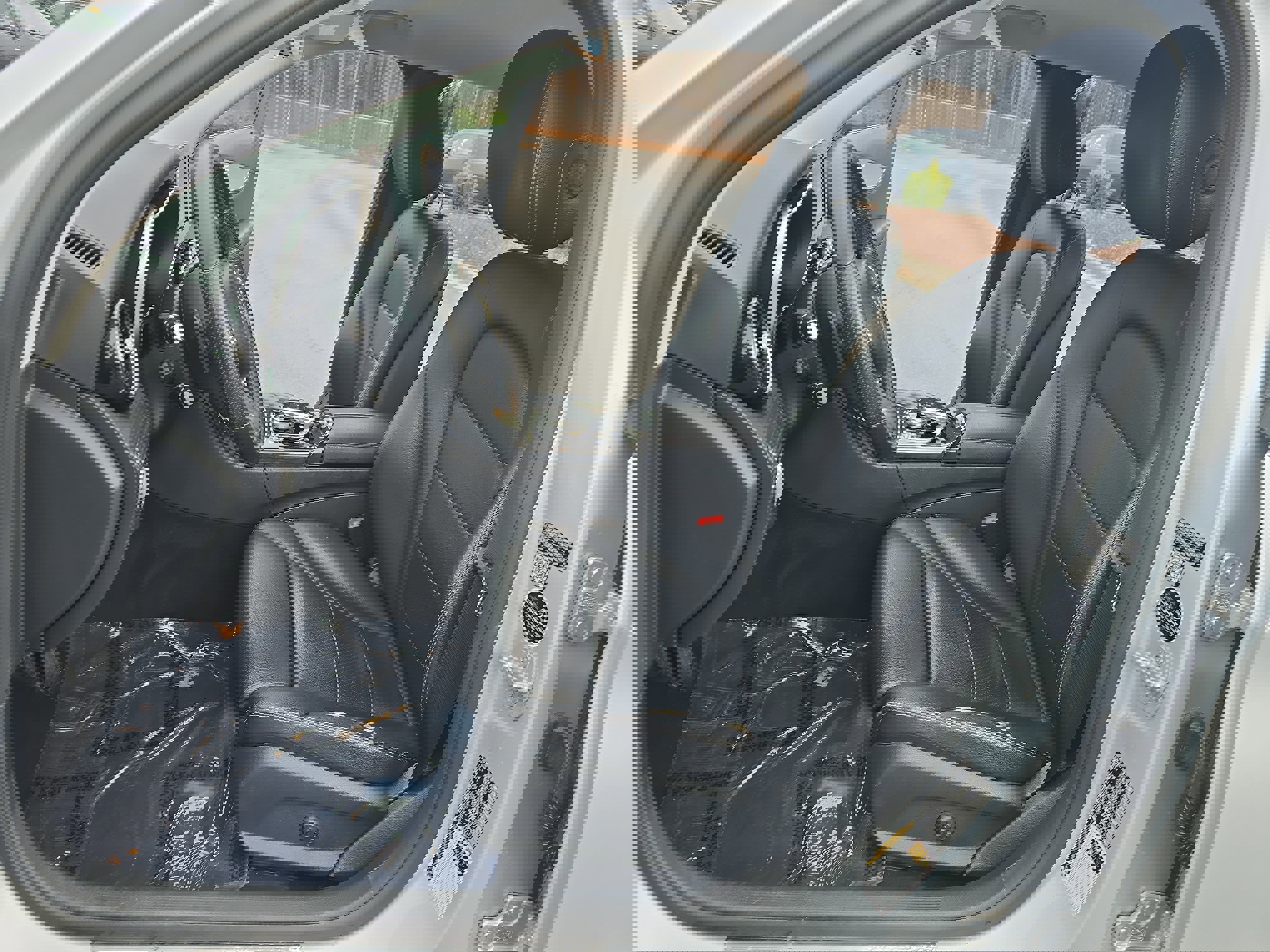 Used 2015 Mercedes-Benz C 300 4MATIC Sedan image 14