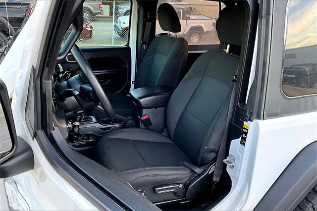 Used 2021 Jeep Wrangler Sport image 18