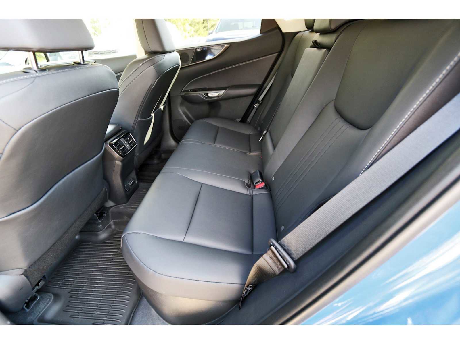 Used 2025 Lexus NX 350 AWD image 12