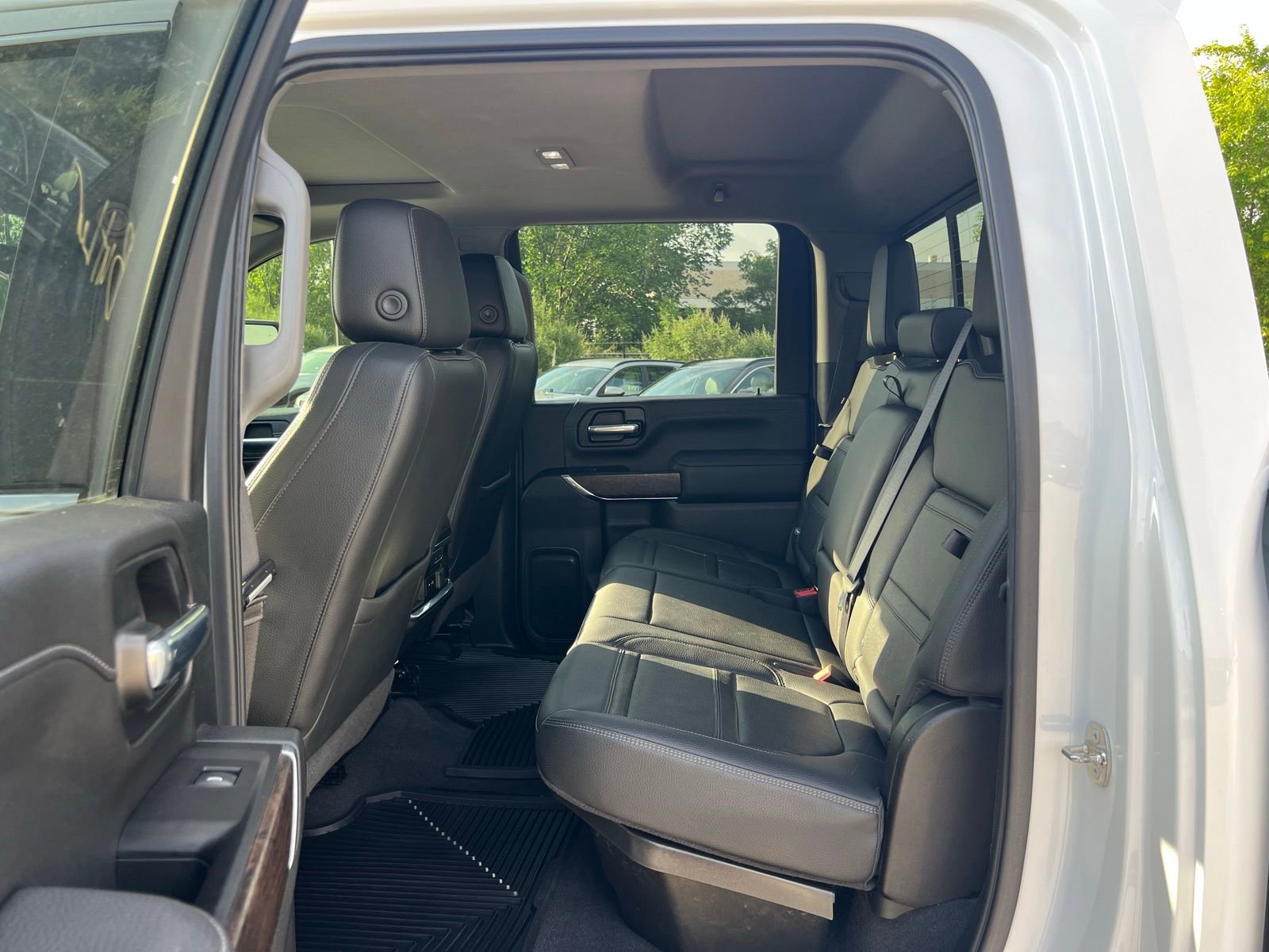 Used 2020 GMC Sierra 2500 Denali w/ Denali Ultimate Package image 17