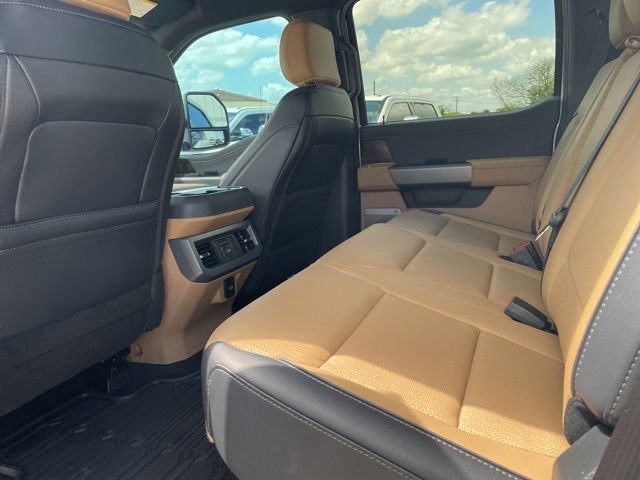 Used 2026 Ford F250 Lariat w/ Lariat Premium Package AWD/4WD image 21
