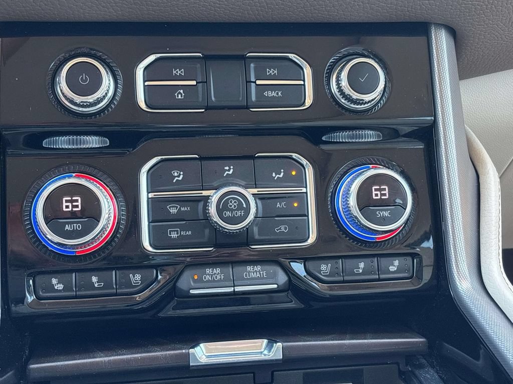 Used 2022 GMC Yukon Denali AWD/4WD image 33