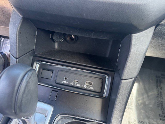 Used 2023 Subaru Ascent Premium w/ Convenience Package image 20