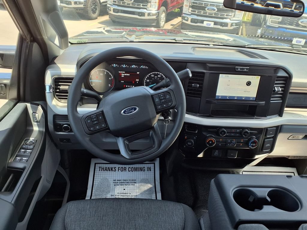 New 2026 Ford F350 XL AWD/4WD image 3