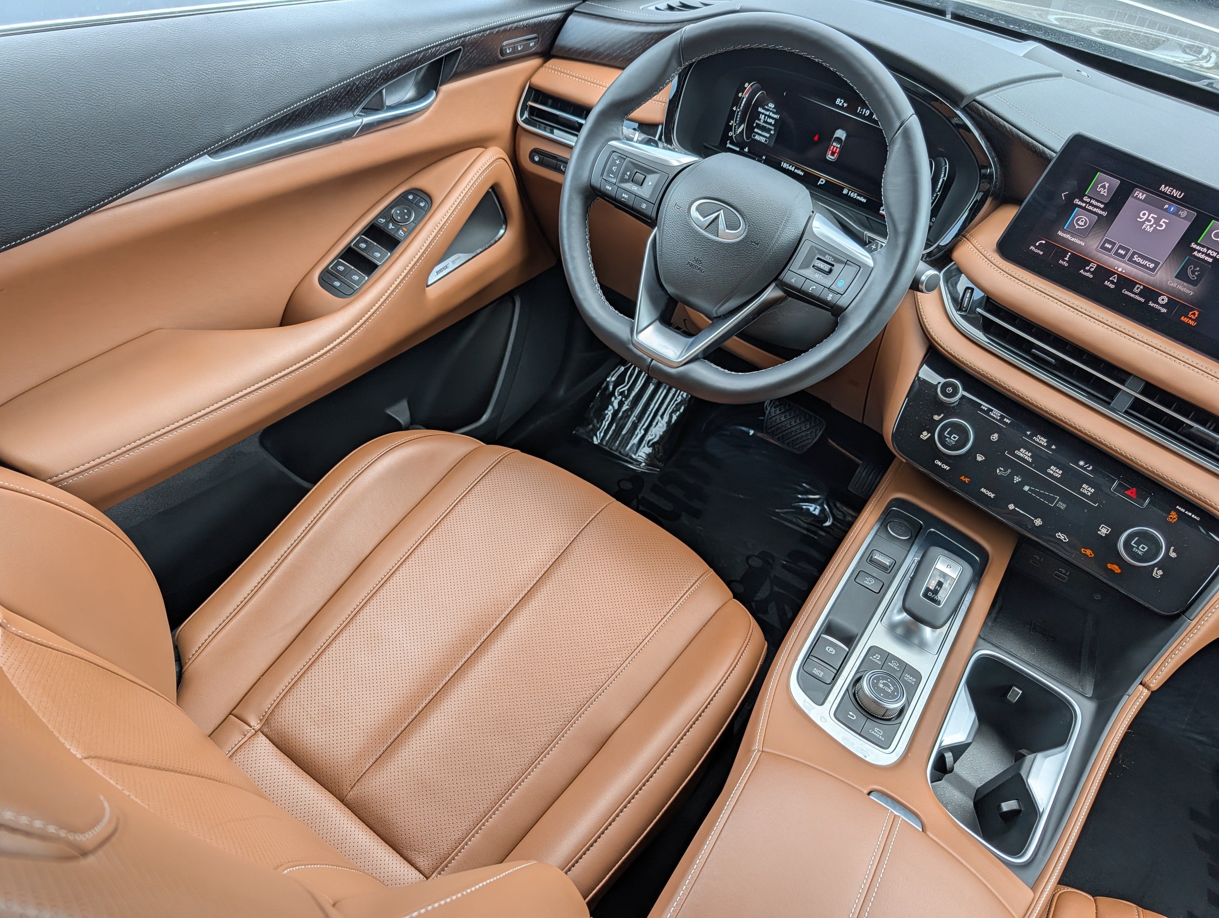 Certified 2025 INFINITI QX60 Sensory w/ Vision Package AWD/4WD image 9