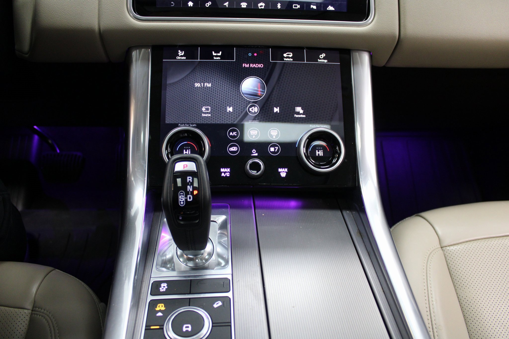 Used 2019 Land Rover Range Rover Sport HSE image 36