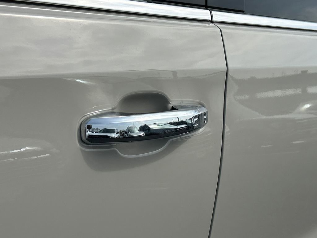 New 2026 GMC Sierra 1500 Denali AWD/4WD image 15