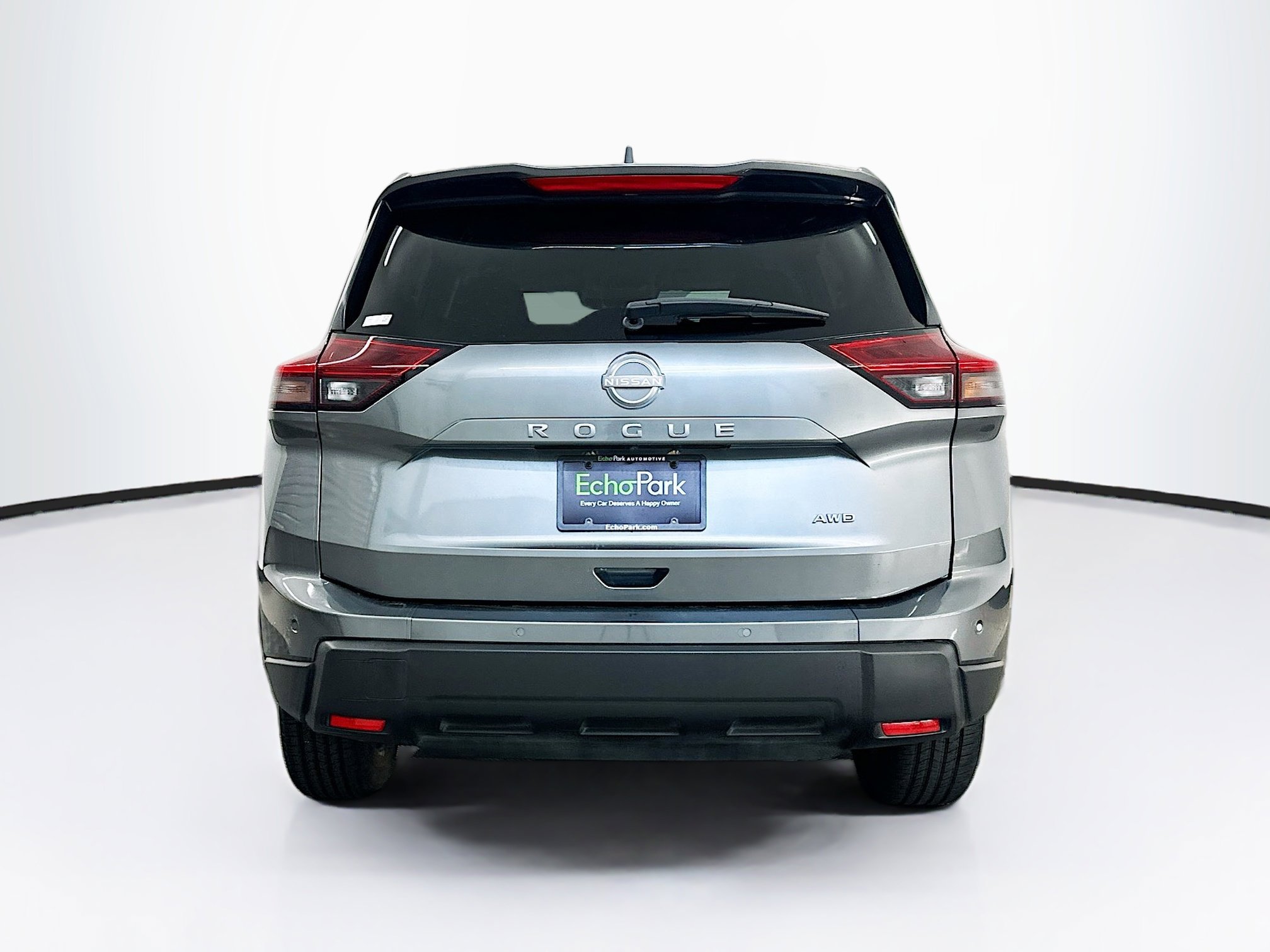 Used 2025 Nissan Rogue SV image 7