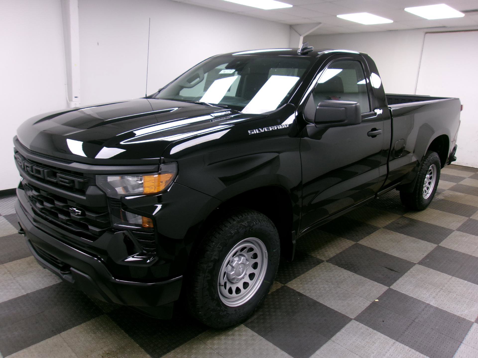 New 2026 Chevrolet Silverado 1500 W/T w/ WT Value Package RWD image 1