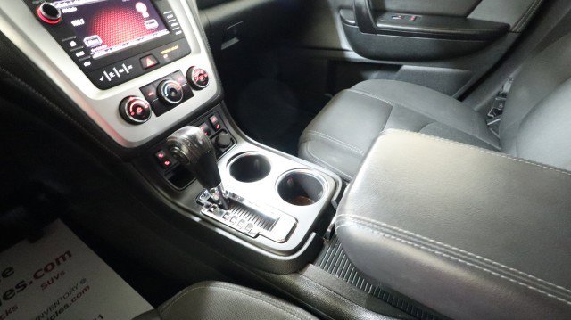 Used 2016 GMC Acadia SLE image 18