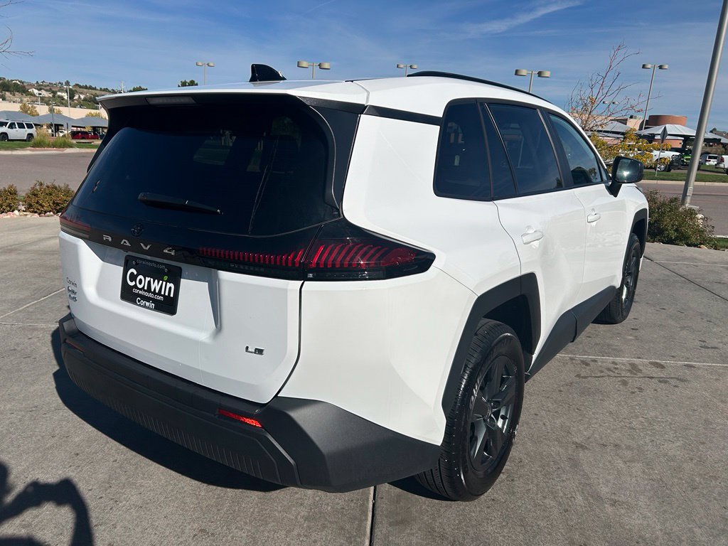 Used 2026 Toyota RAV4 LE AWD/4WD image 7
