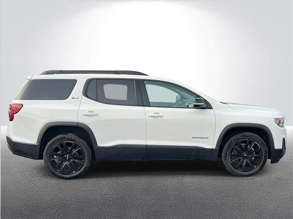 Used 2022 GMC Acadia SLT w/ Elevation Edition image 6