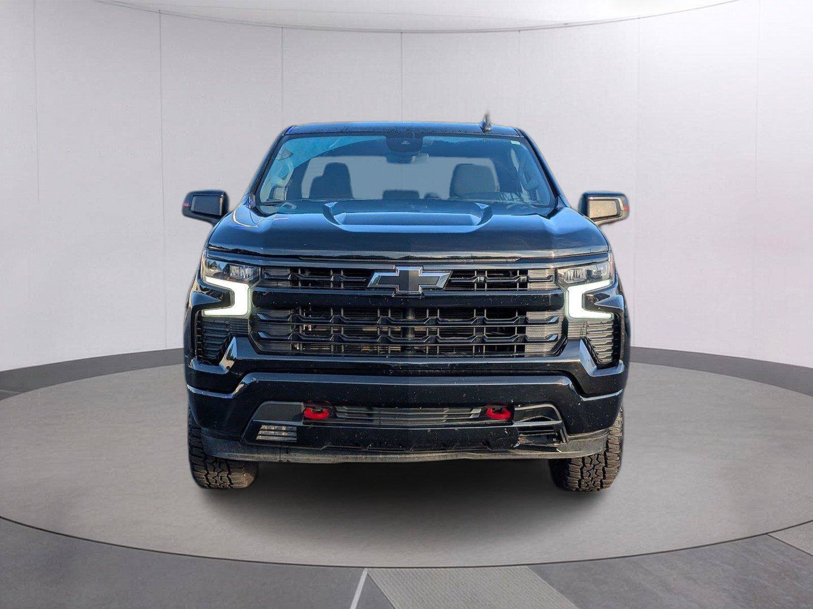 Used 2023 Chevrolet Silverado 1500 RST w/ Redline Edition AWD/4WD image 10