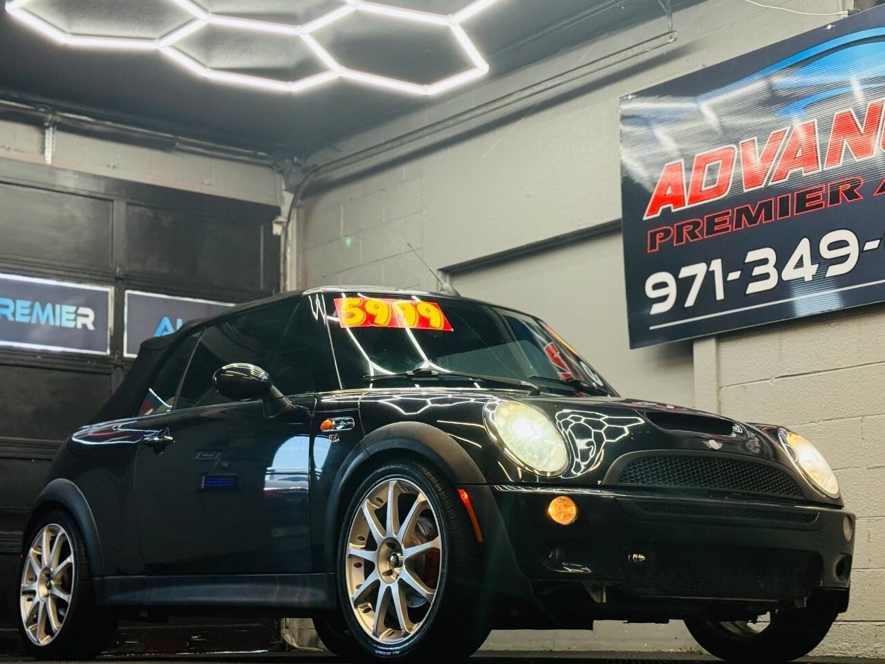 Used 2006 MINI Cooper S FWD image 1