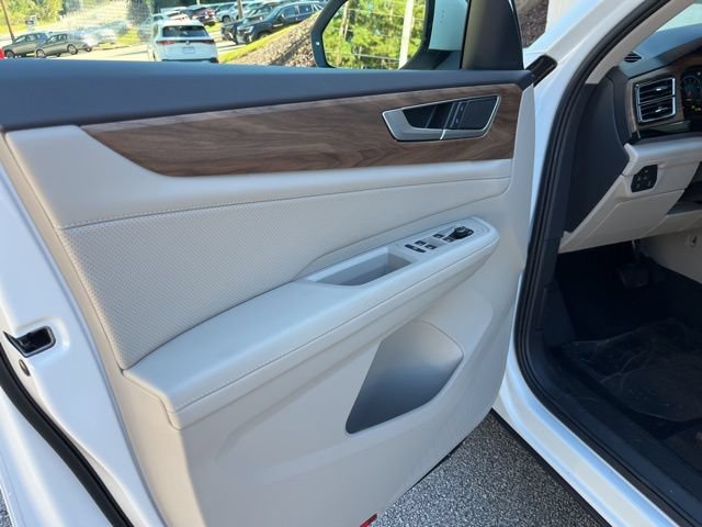New 2026 Volkswagen Atlas SE FWD image 5