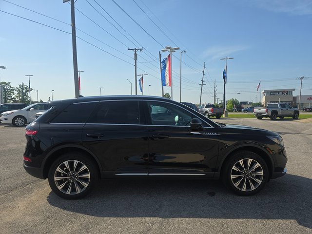 Used 2022 Lincoln Corsair Reserve w/ Equipment Group 201A image 3