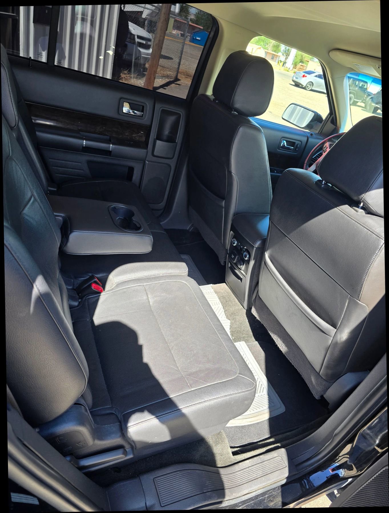 Used 2018 Ford Flex Limited w/ Equipment Group 303A AWD/4WD image 16