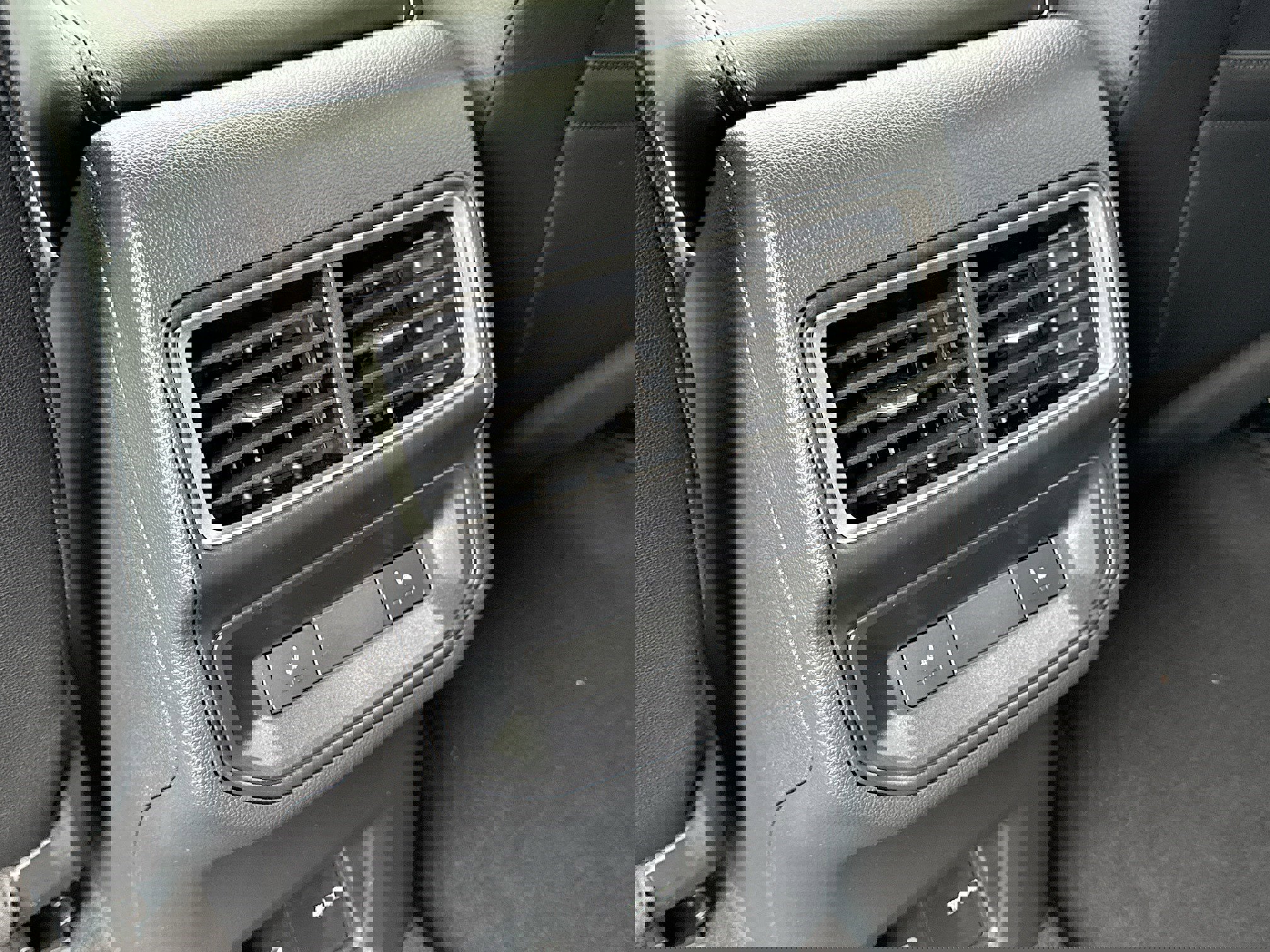 New 2025 Volkswagen Atlas Cross Sport SEL Premium R-Line image 18