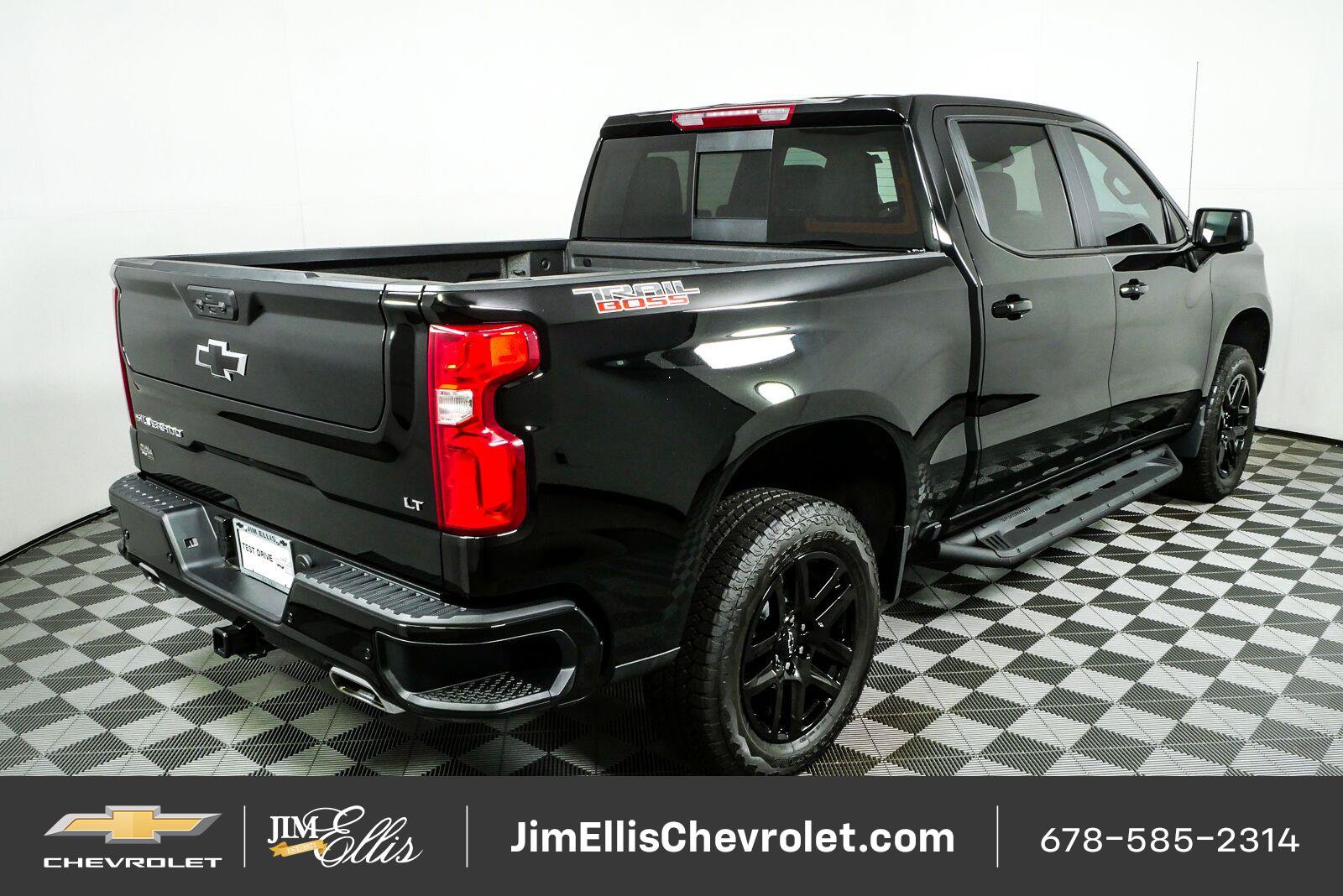 New 2026 Chevrolet Silverado 1500 LT Trail Boss w/ LT Trail Boss Premium Package AWD/4WD image 3