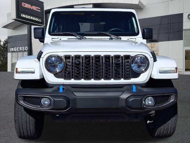 Used 2024 Jeep Wrangler Unlimited AWD/4WD image 21