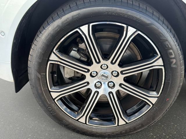 Used 2018 Volvo XC60 T6 Inscription w/ Luxury Seat Package AWD/4WD image 10
