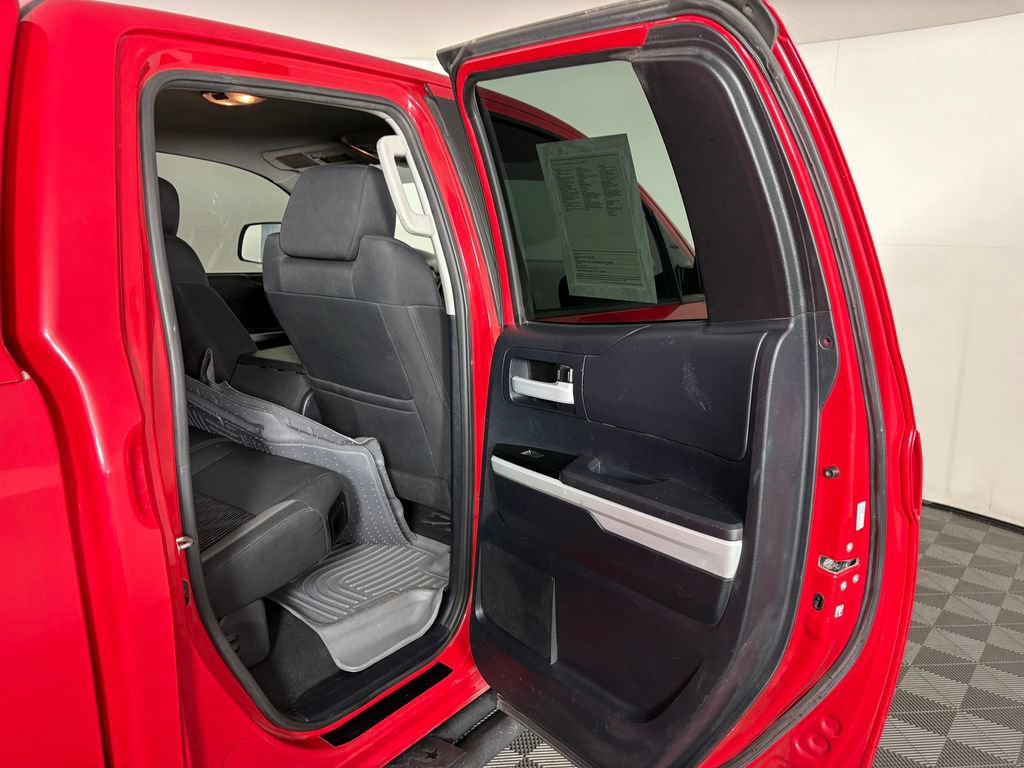 Used 2014 Toyota Tundra SR5 AWD/4WD image 27