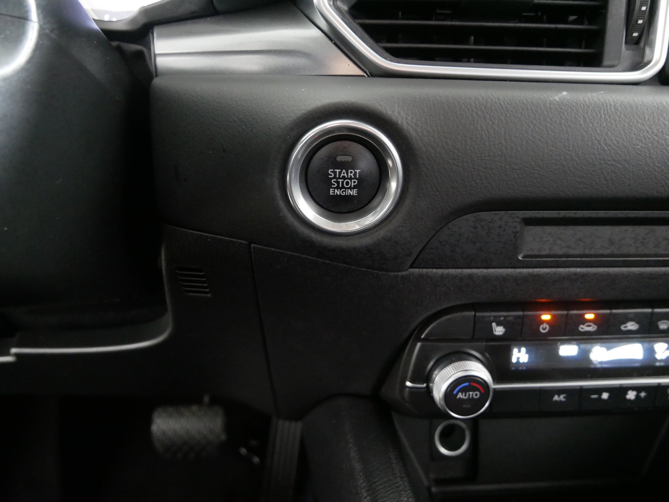 Used 2024 MAZDA CX-5 AWD 2.5 S w/ Select Package image 29