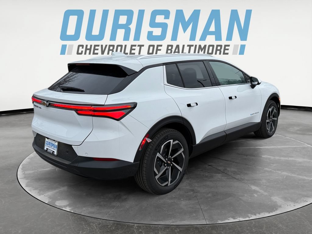 New 2026 Chevrolet Equinox EV LT AWD/4WD image 6
