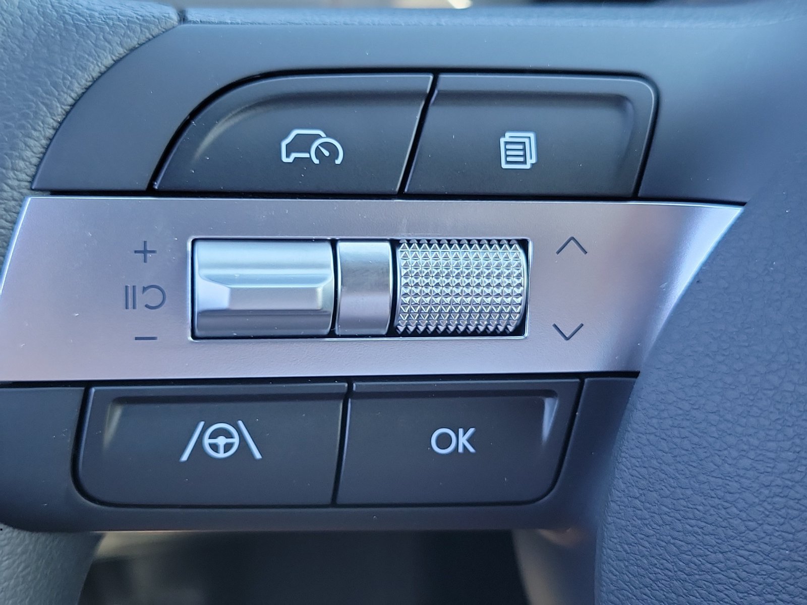 New 2027 Hyundai Santa Cruz SEL AWD/4WD image 8